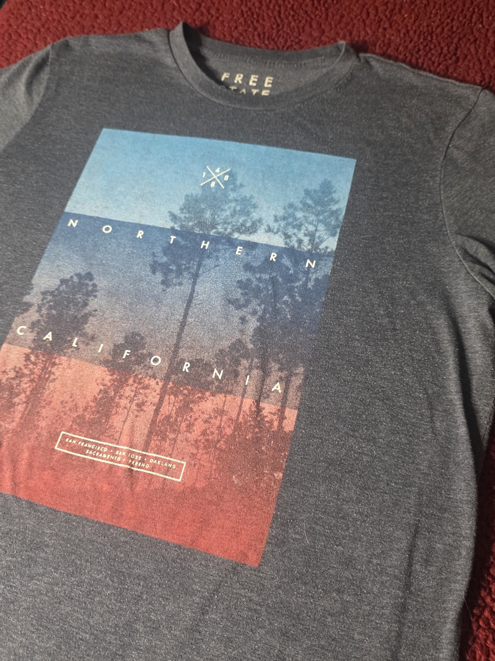 Free State Men’s Short Sleeve Graphic Tee - Nor Cal Charcoal with Blue & Red